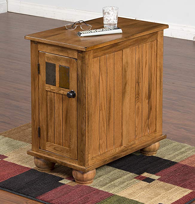 Sunny Designs Sedona End Table in Rustic Oak